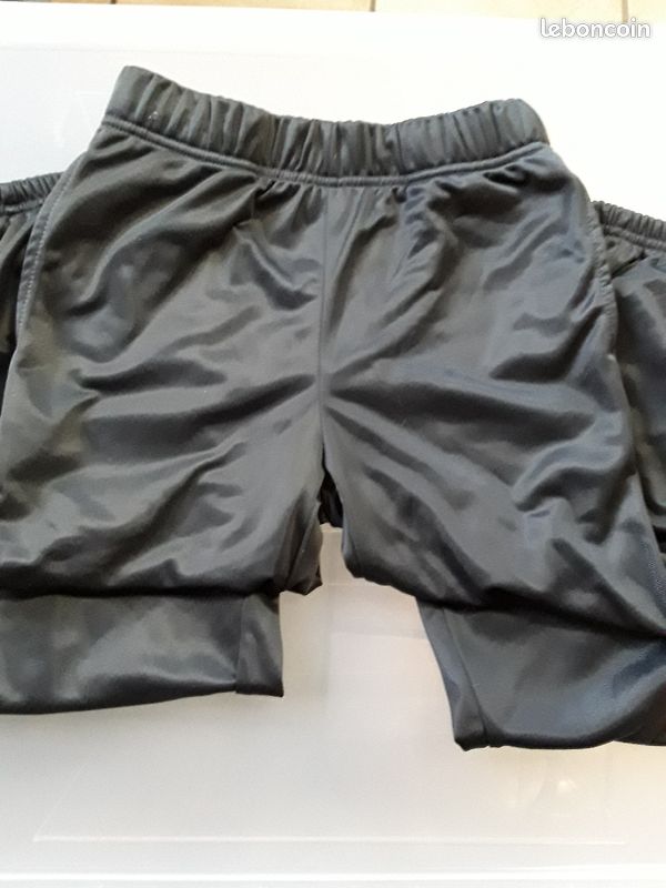 Pantalon jogging 10ans (image 1)