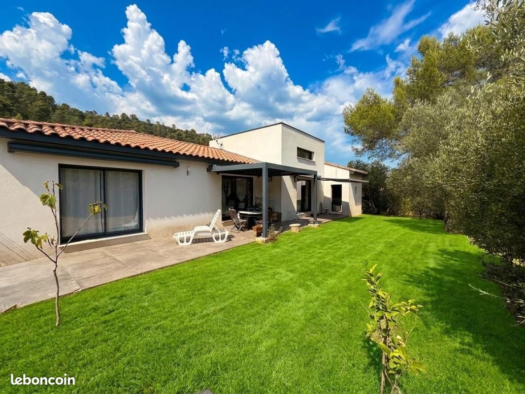 Maison 4 pièces 113 m² · à Brignoles · 113 m² · 470 000 €