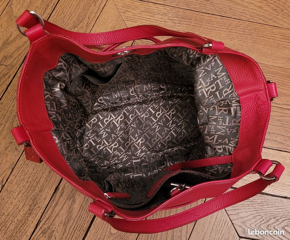Sac à Main PAQUETAGE PARIS Rouge Verni - Grandes Anses, Porté épaule - Occasion Très Bon état, Quelques éclats