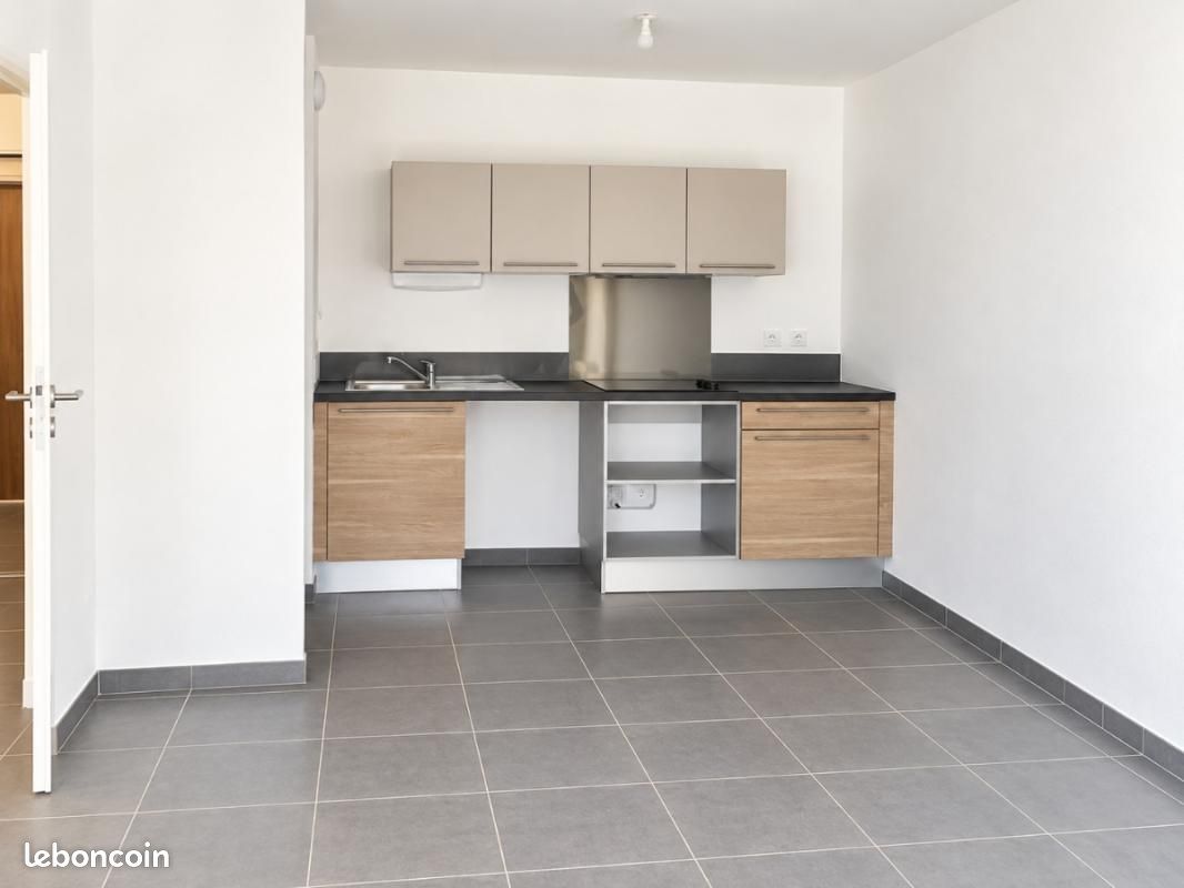 Appartement 2 pièces 41 m² · à Juvignac · 41 m² · 692 €/mois