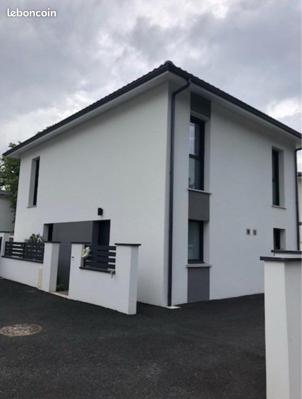 Maison 4 pièces 112 m² · à Villenave-d'Ornon · 112 m² · 1 590 €