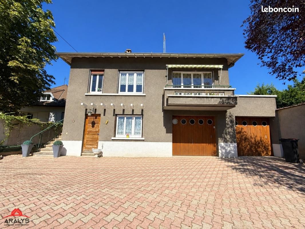 Maison 6 pièces 100 m² · à Riorges · 100 m² · 230 000 €