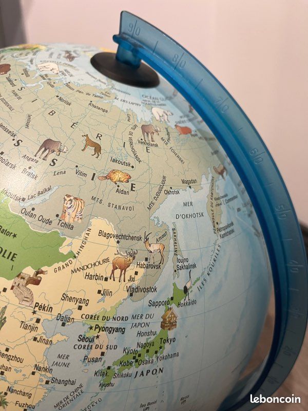 Globe terrestre lumineux pour enfant (image 6)