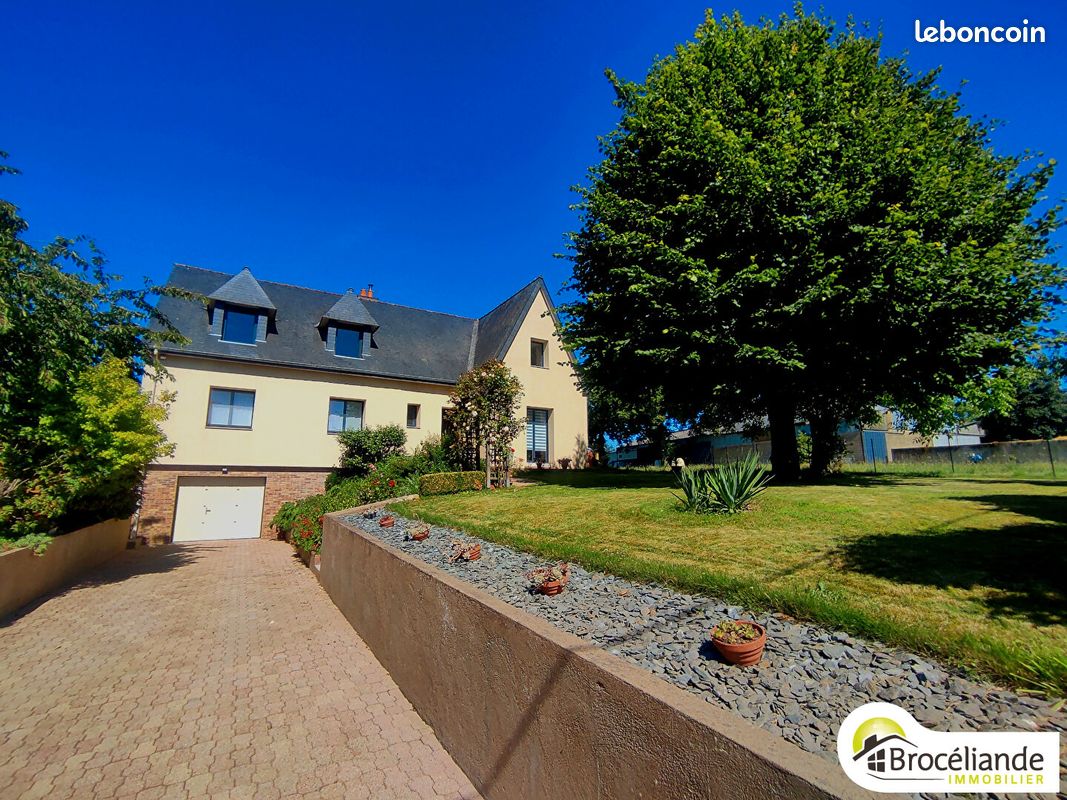 Maison 7 pièces 169 m² · à Pleumeleuc · 169 m² · 349 600 €