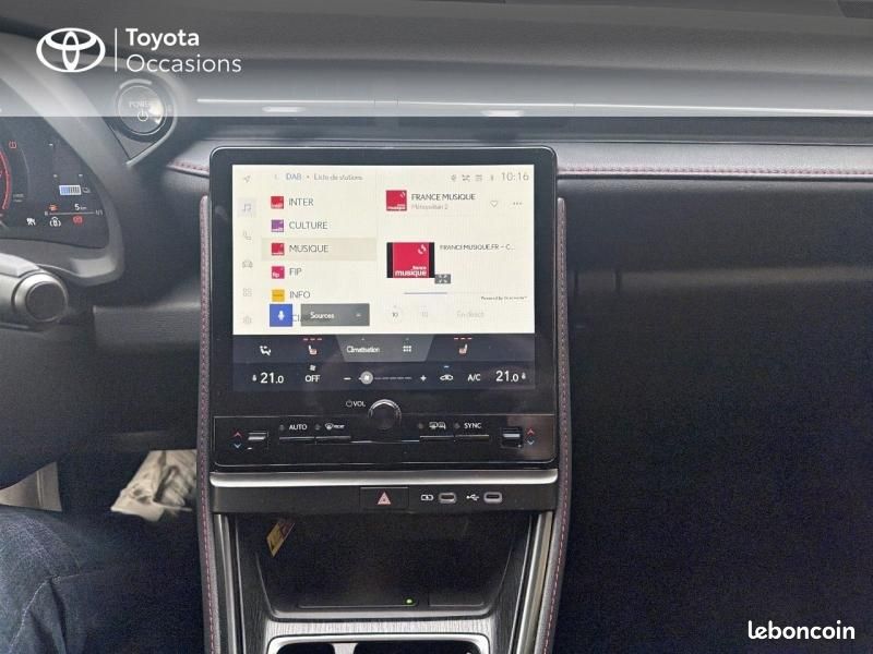 Lexus LBX 1.5 136ch Emotion 2WD (image 15)
