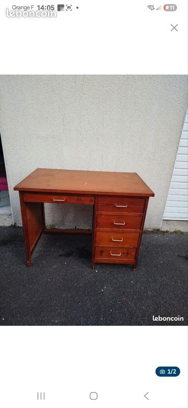 Bureau (image 1)