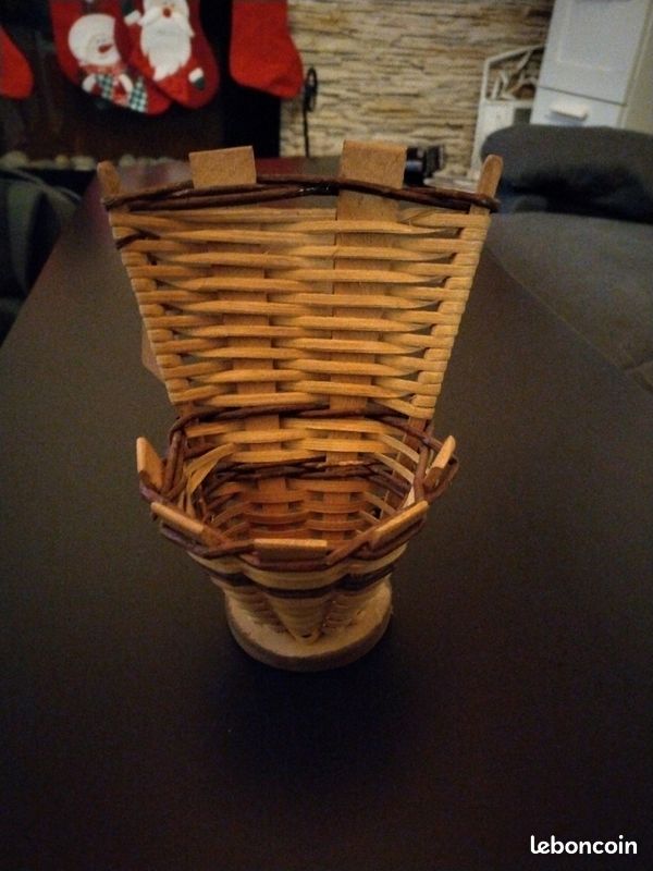 Petite hotte en osier fait à la main (image 1)