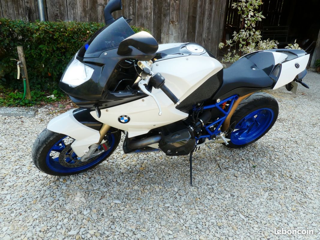 Bmw hp2 (image 1)