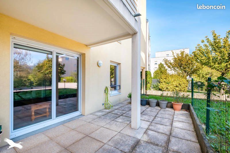 Appartement 3 pièces 73 m² · à Bron · 73 m² · 314 160 €