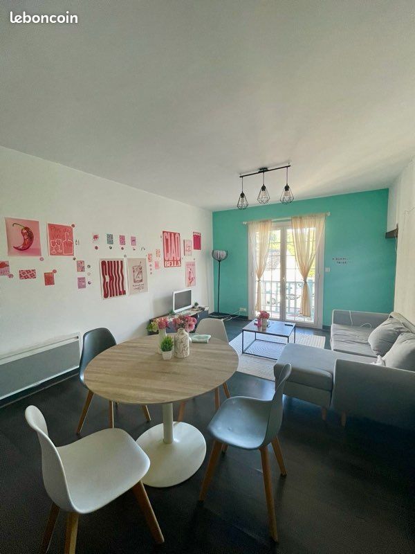 Appartement 2 pièces 45 m² · à Oloron-Sainte-Marie · 45 m² · 550 €