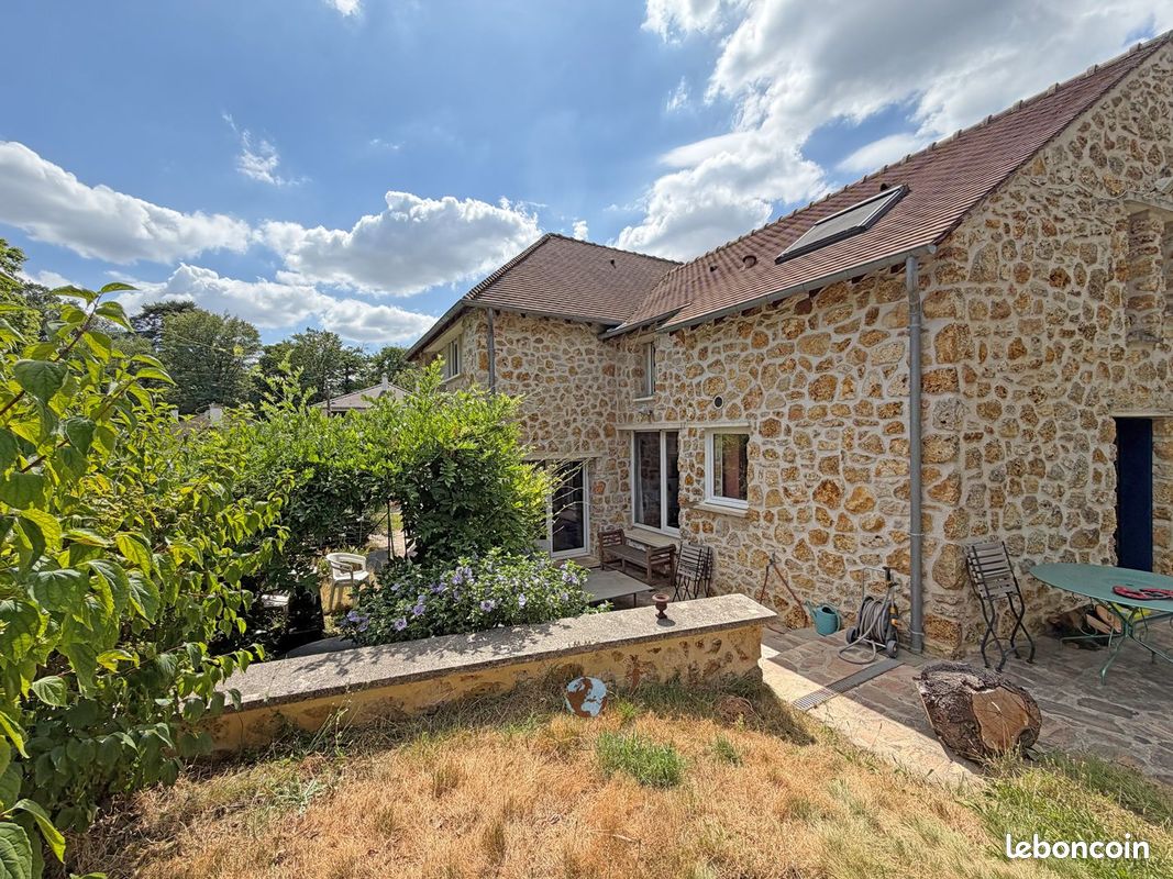 Maison 6 pièces 150 m² · à Verrières-le-Buisson · 150 m² · 960 000 €
