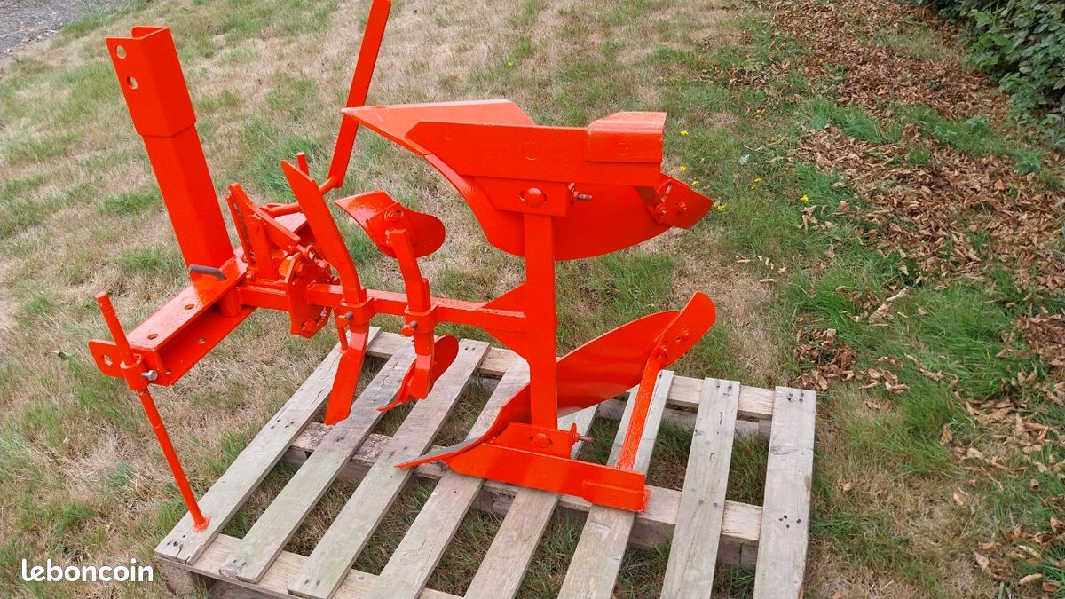 Charrue micro tracteur (image 2)