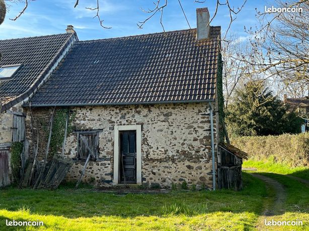 Maison de 55 M2 à rénover entièrement avec terrain de 2000 M2