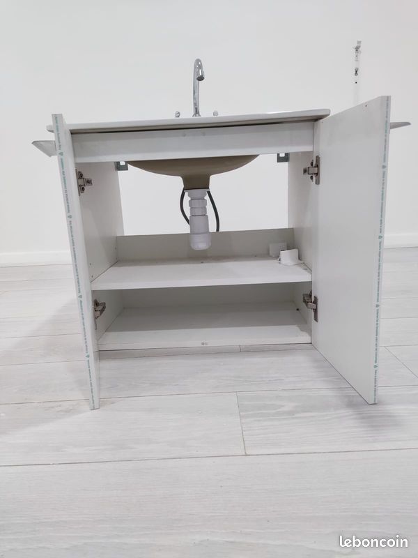 Meuble salle de bain (image 2)