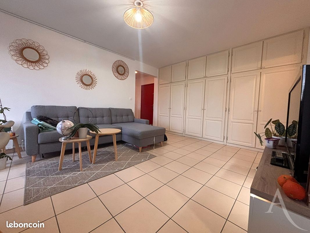 Appartement 2 pièces 43 m² · à Bourges · 43 m² · 510 €