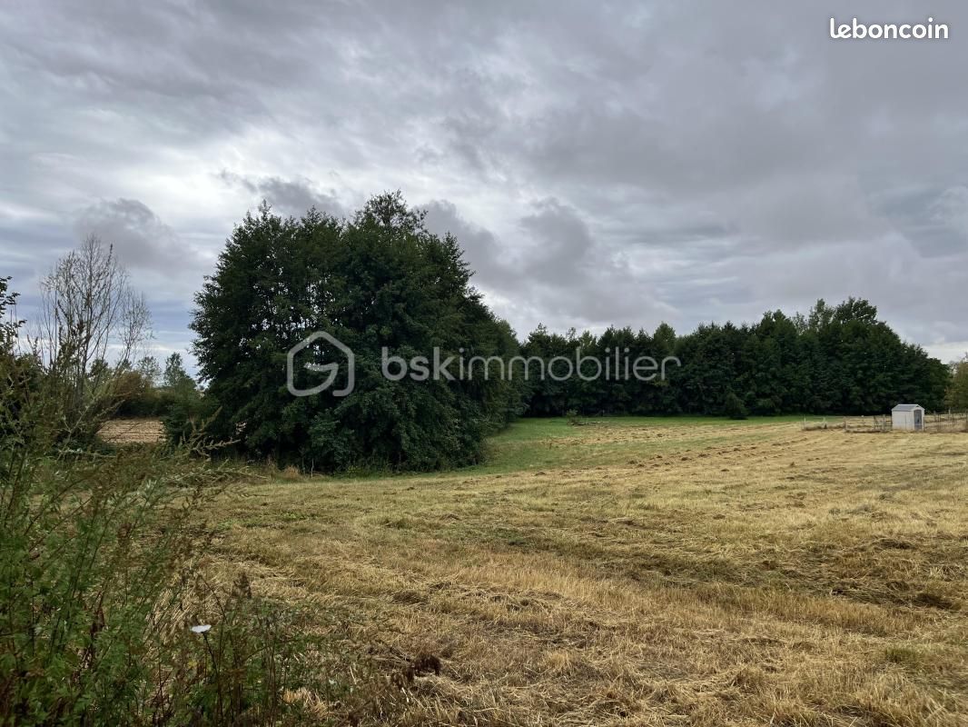 Terrain 1 000 m² Raveau · 17 200 €