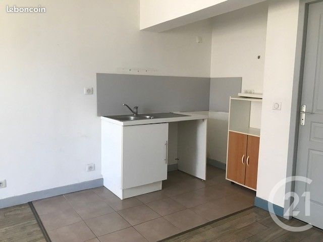 Appartement 1 pièce 33 m² · à Angerville · 33 m² · 570 €