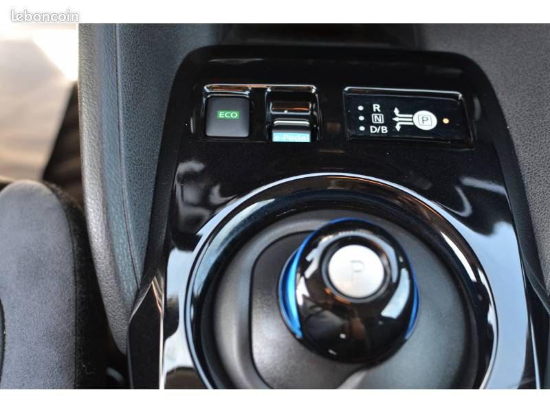 Nissan Leaf Electrique 40kWh Tekna (image 22)