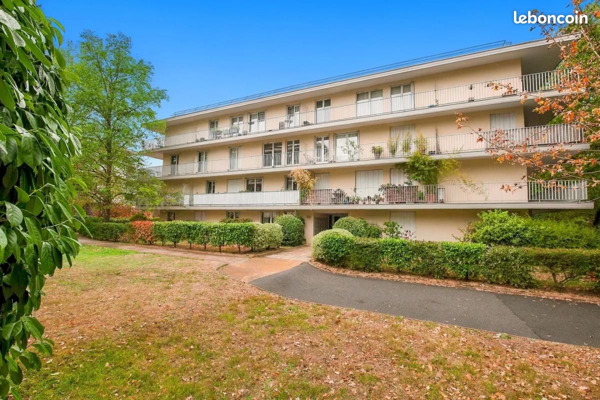 Appartement 3 pièces 73 m² · à Sèvres · 73 m² · 377 000 €