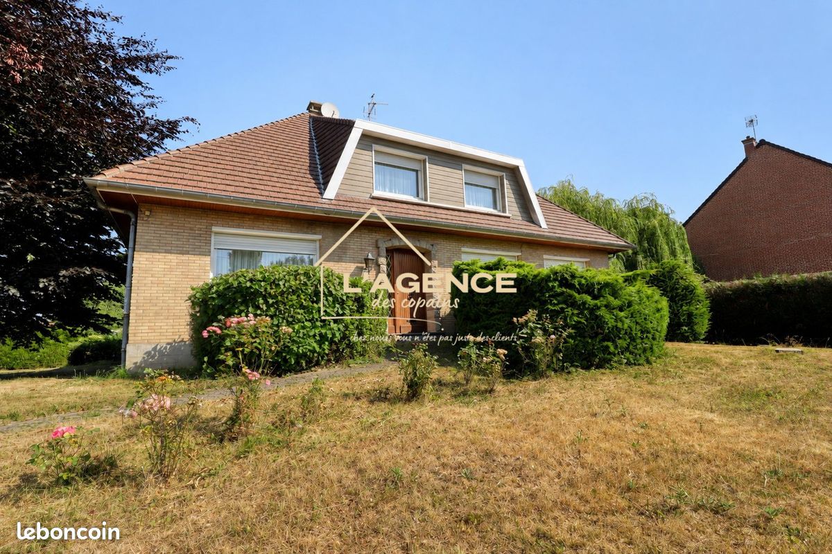 Maison 6 pièces 161 m² · à Hazebrouck · 161 m² · 350 000 €