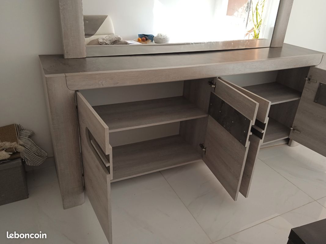Buffet gris en très bon état (image 5)