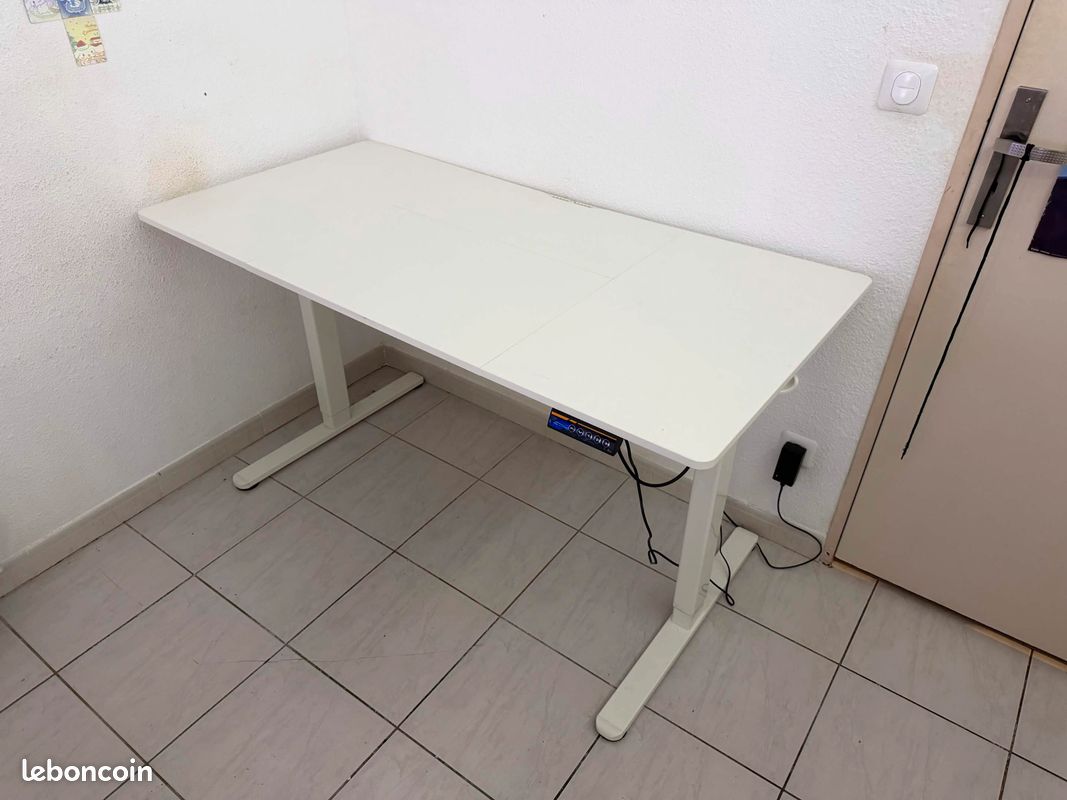 Bureau réglable en hauteur 120 x 60 cm (image 1)
