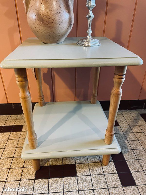 Chevet ou table d’appoint (image 2)