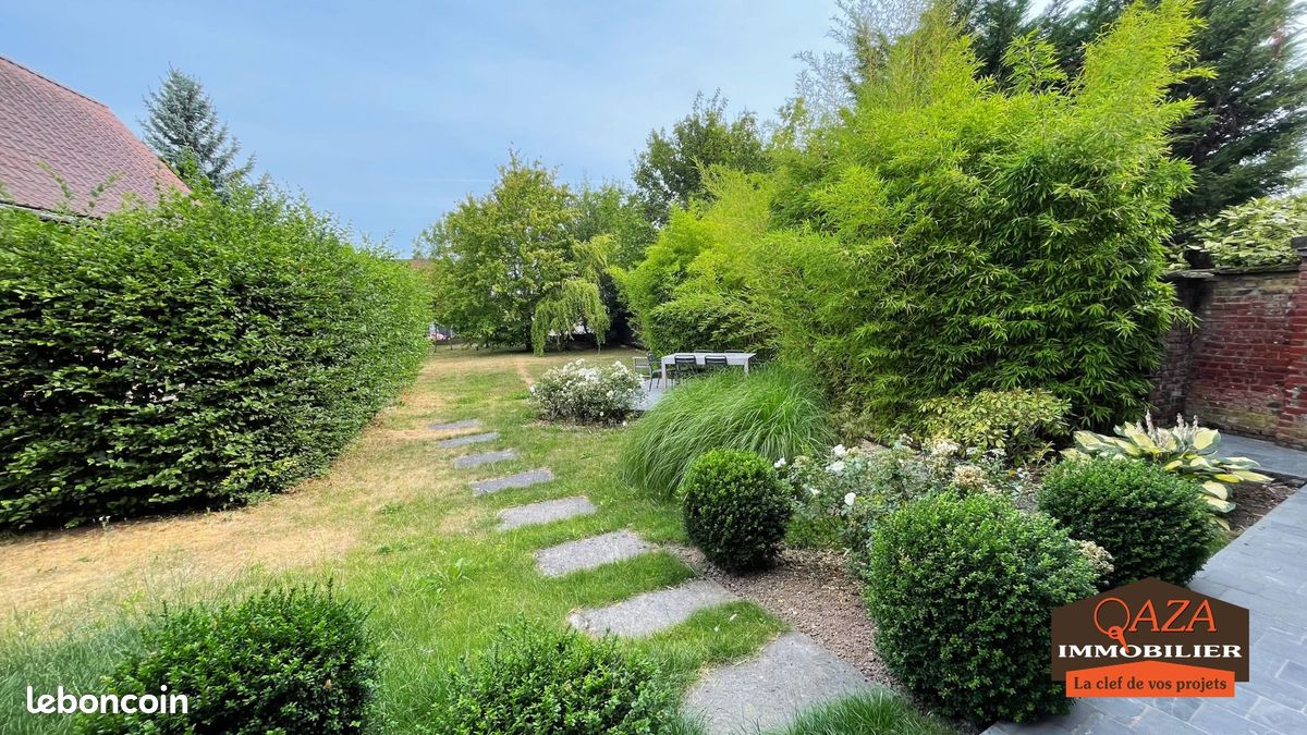 Maison 7 pièces 200 m² · à Baisieux · 200 m² · 555 000 €