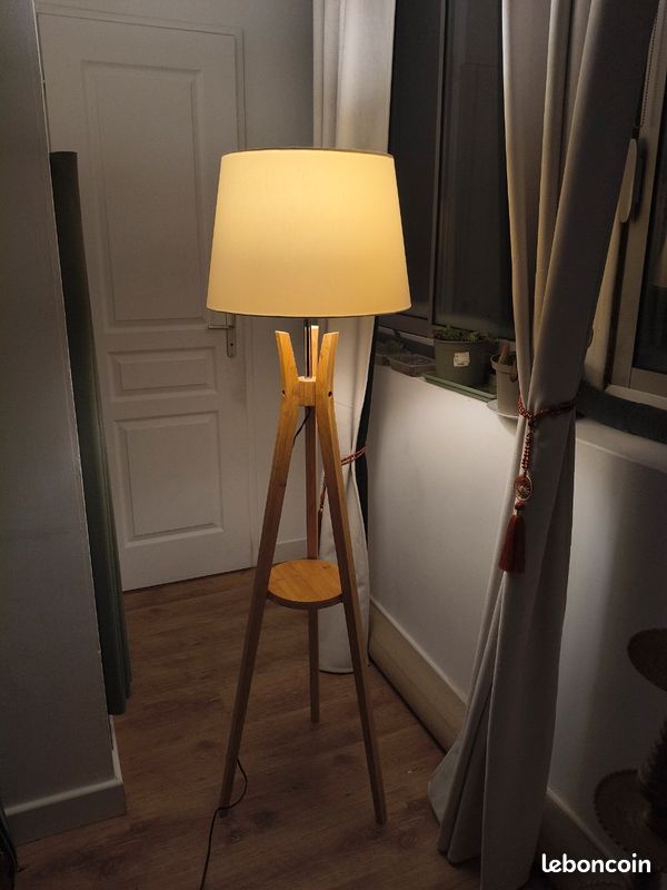 Lampe de salon (image 1)