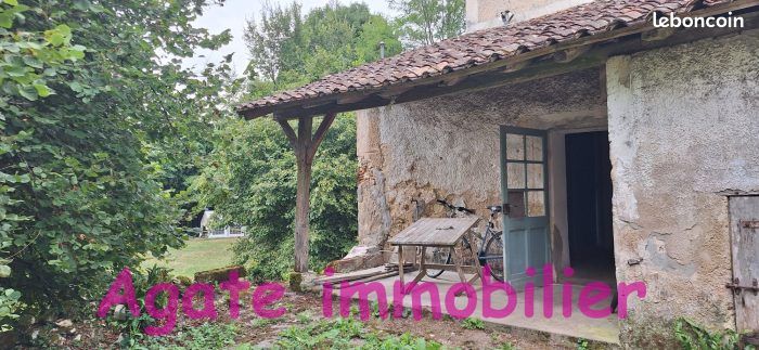 Maison 3 pièces 110 m² · à Saint-Michel-de-Castelnau · 110 m² · 65 000 €