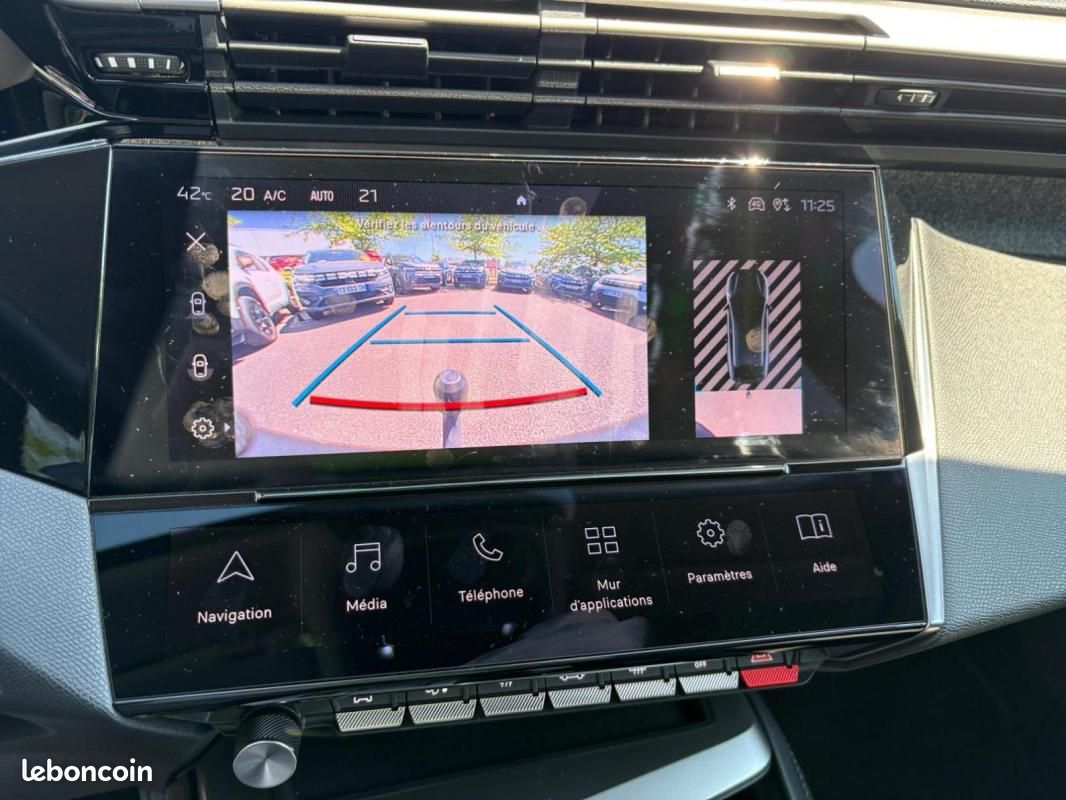 Peugeot 408 PureTech 130 ch S&S EAT8 Allure Pack (image 21)