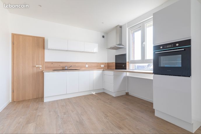 Appartement F2 refait à neuf