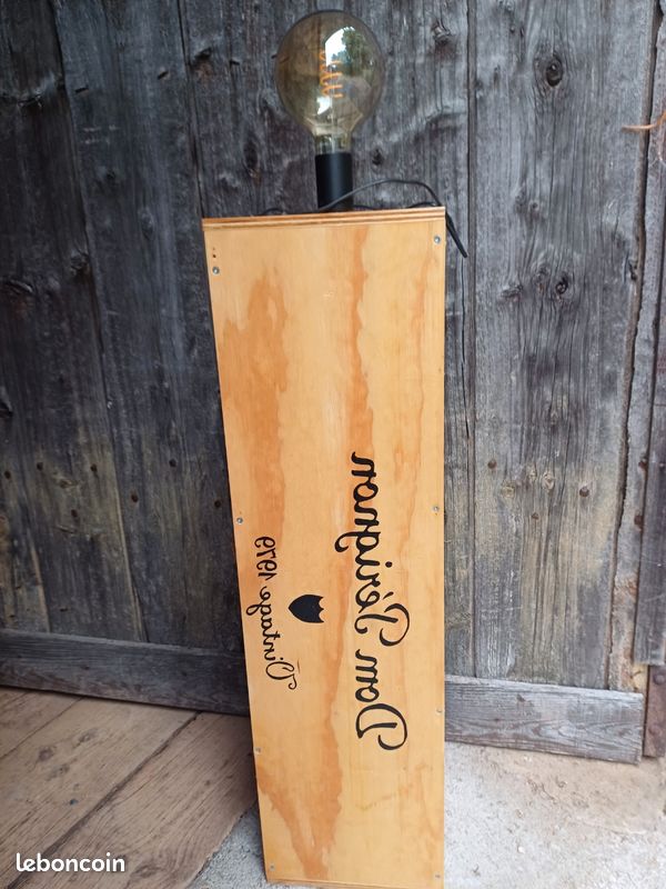 Lampe caisse à champagne (image 1)