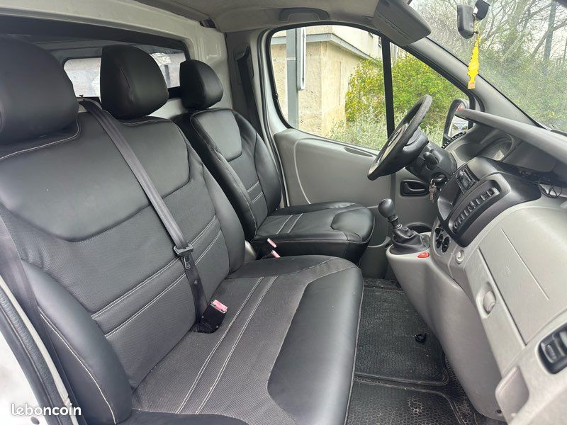 Opel Vivaro 2.0 CDTi / ETAT NEUF / Moteur Neuf (image 3)