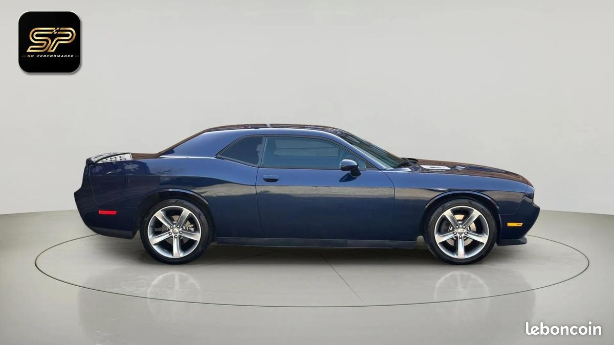 Dodge CHALLENGER R/T * 5.7 V8 HEMI * Boîte Automatique * Cuir * Caméra * Échappement Sport * Pack Sport (image 12)