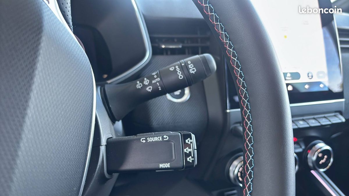 Renault clio tce 90 ch gsr2 esprit alpine (image 27)