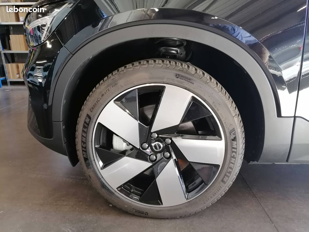 VOLVO EX40 Twin Performance 442 ch 1EDT Ultra (image 8)
