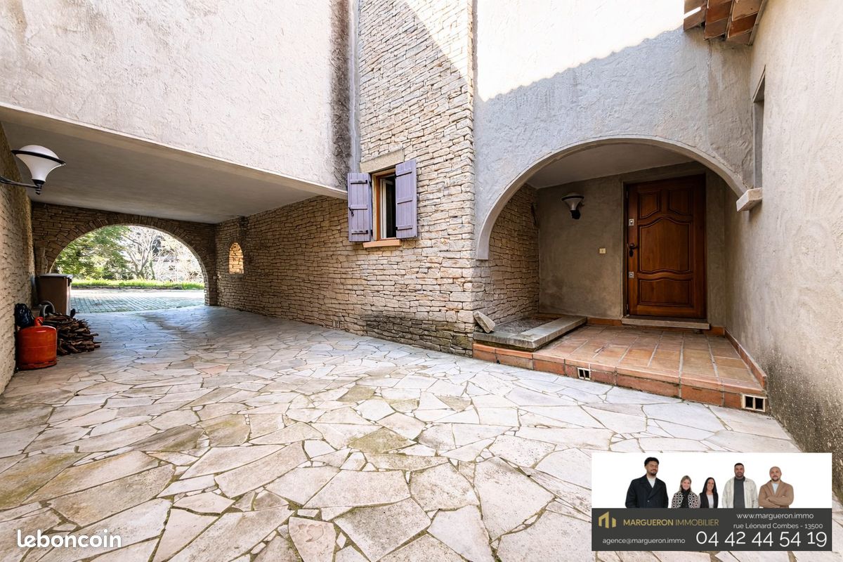 Villa 7 pièces 210 m² (image 8)
