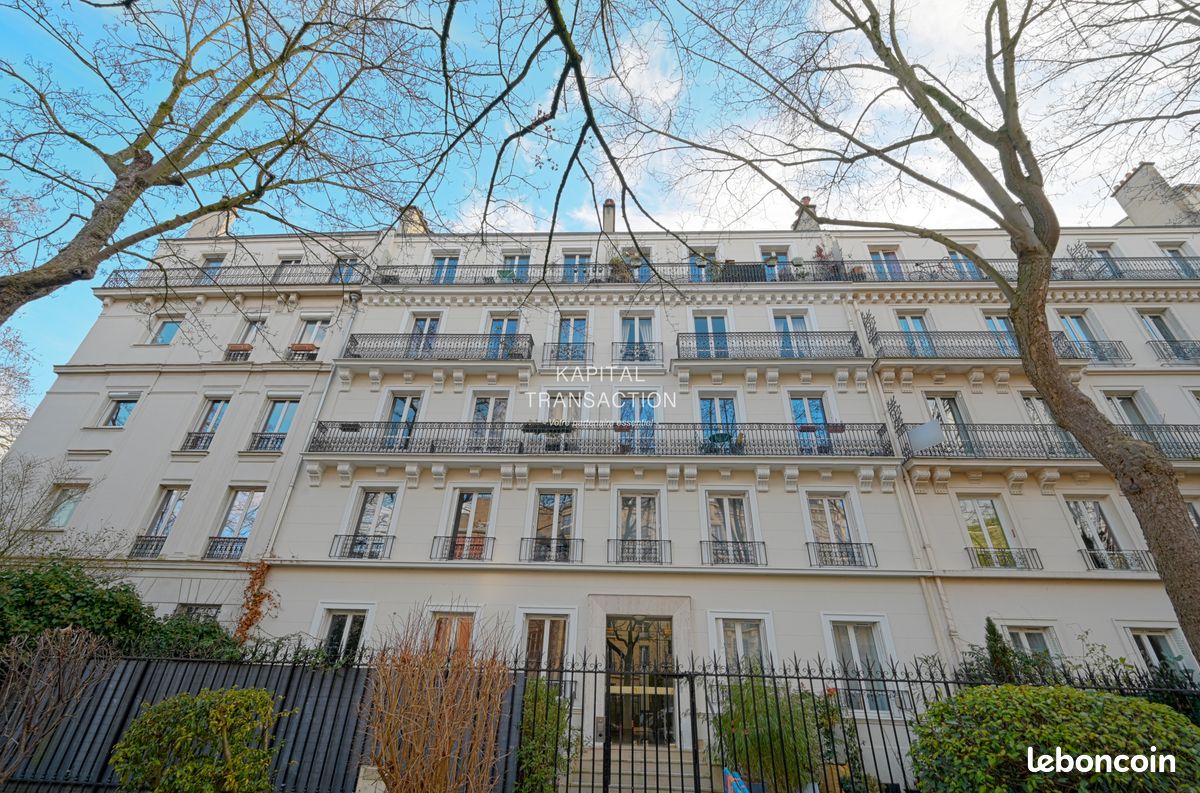 Appartement 3 pièces 43 m² · à Saint-Mandé · 43 m² · 375 000 €