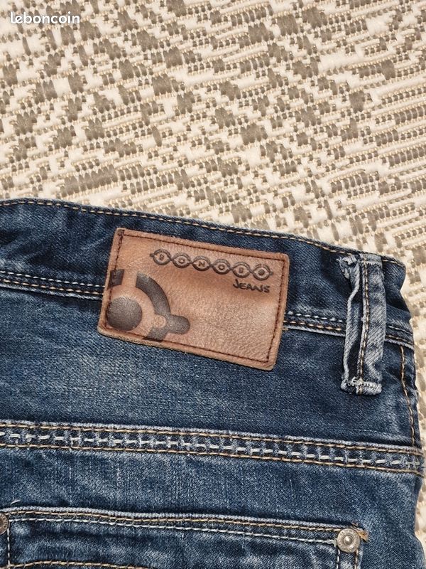 Jean vintage bonobo tres bonne etat (image 3)