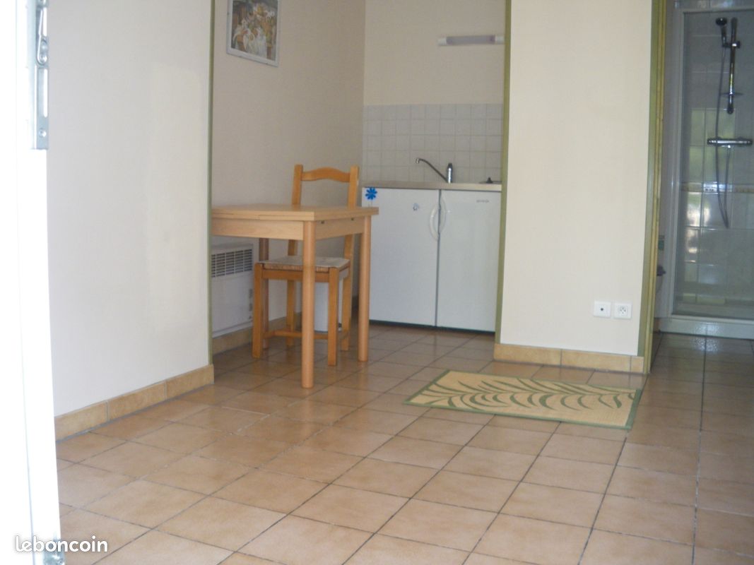 Appartement 1 pièce 17 m² · à Mondeville · 17 m² · 395 €