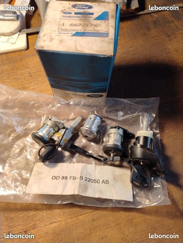 Lot De Barillets Et Clés Neiman Pour Ford Fiesta 1989-1995 - Occasion, Installation Facile