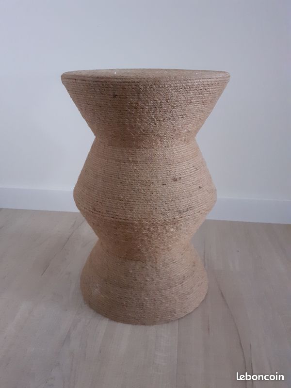 Bout de canape ou table d'appoint (image 1)