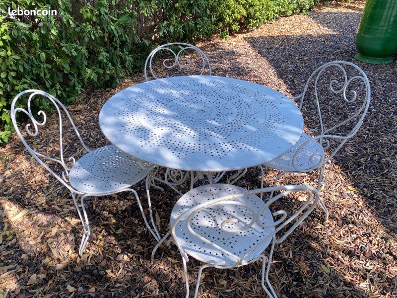 Salon de jardin en fer ancien (image 4)