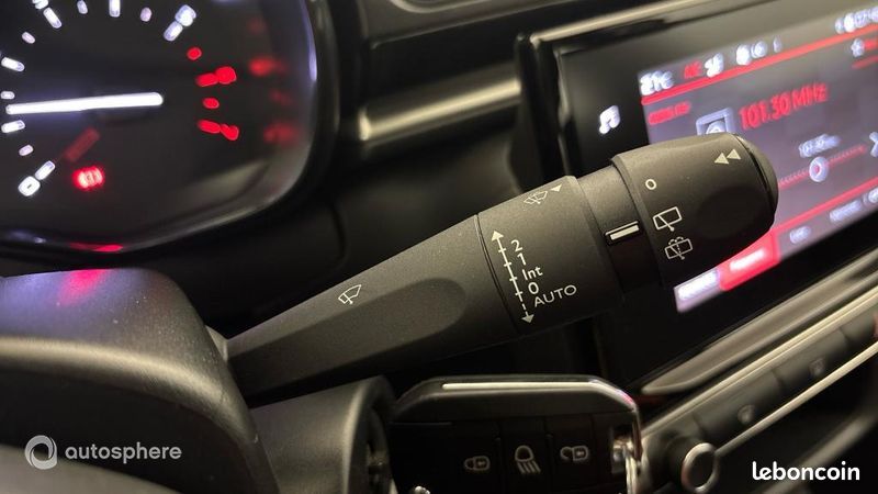 Citroen C3 1.2 PureTech 83ch S&S Shine (image 24)