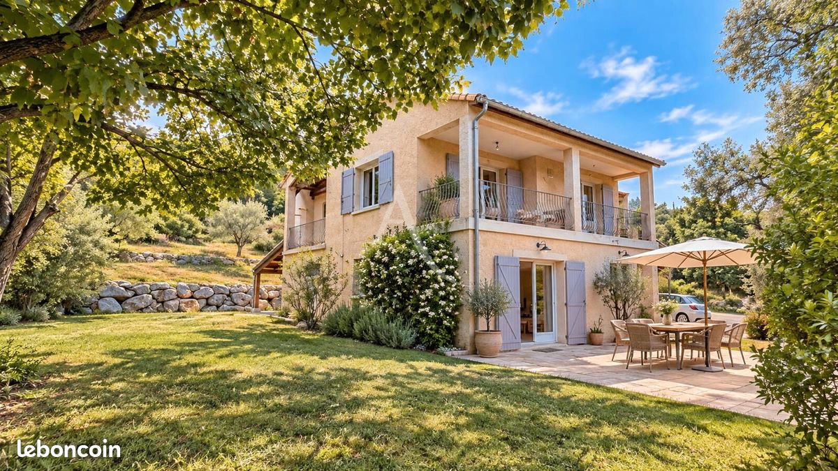 Maison 6 pièces 167 m² · à Manosque · 167 m² · 1 400 €/mois