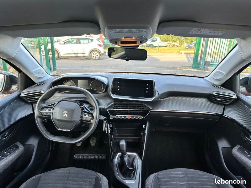 Peugeot 208 1.2 PURETECH 75CH S&S STYLE (image 6)