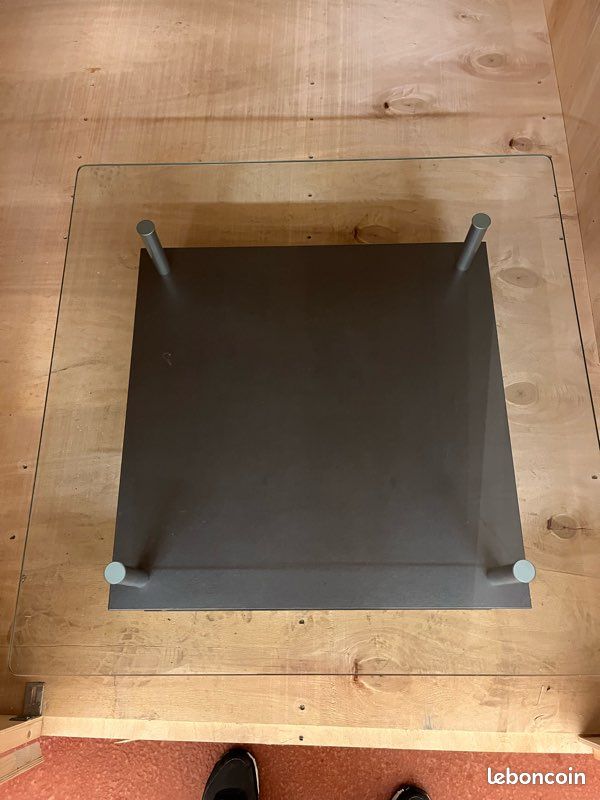 Table en verre (image 2)