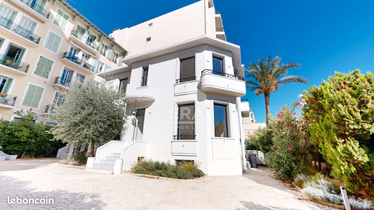 Immeuble 11 pièces 248 m² · à Nice · 248 m² · 2 990 000 €