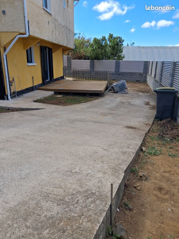 Maison 4 pièces 100 m² · au Tampon · 100 m² · 975 €/mois